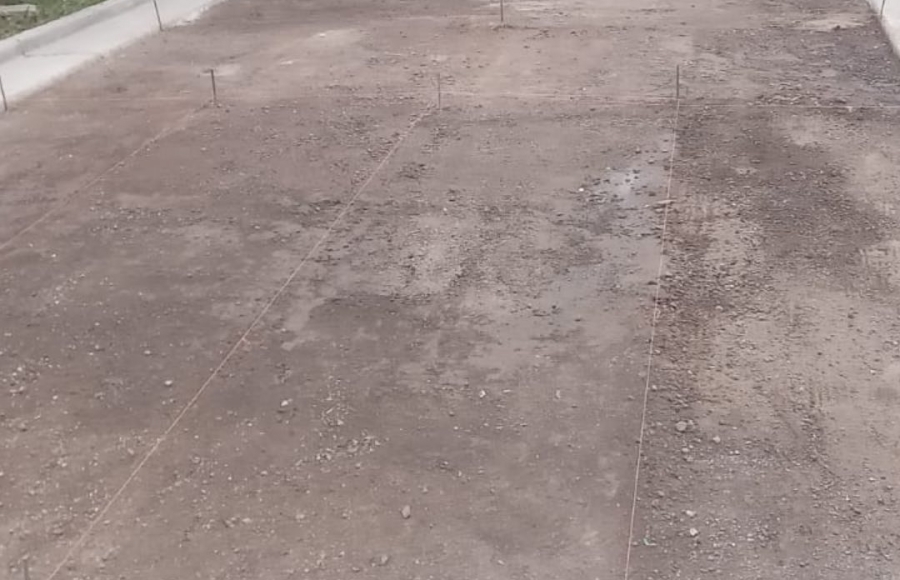 ADOQUINADO EN CALLE SOBREMONTE DEL BARRIO LA FERIA