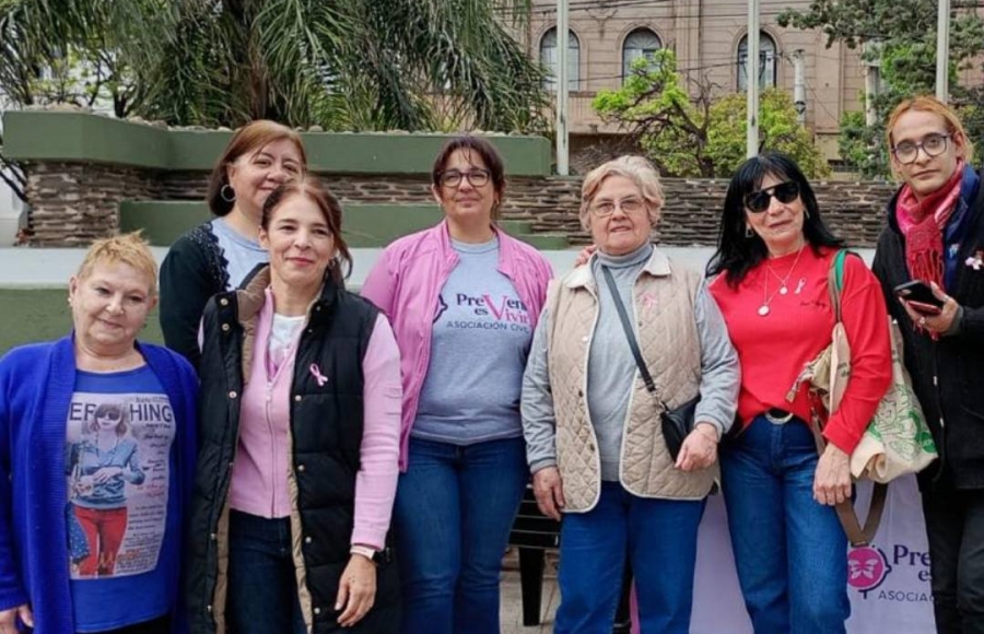 JUNTOS CONTRA EL CÁNCER DE MAMA