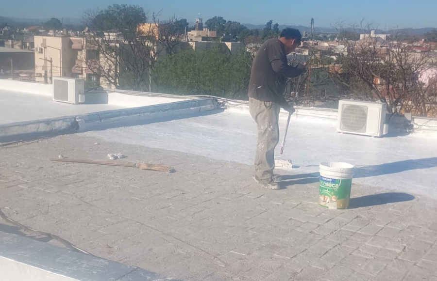 *MEJORAS EN LA ESCUELA NORMAL SUPERIOR JUAN BAUTISTA ALBERDI*