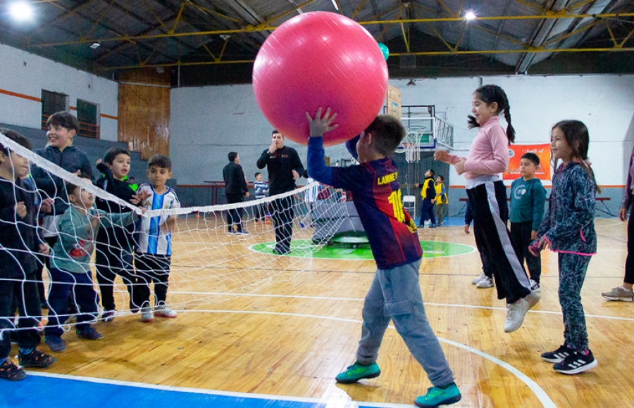 DEÁN FUNES CELEBRÓ EL DÍA MUNDIAL DE LA ACTIVIDAD FÍSICA