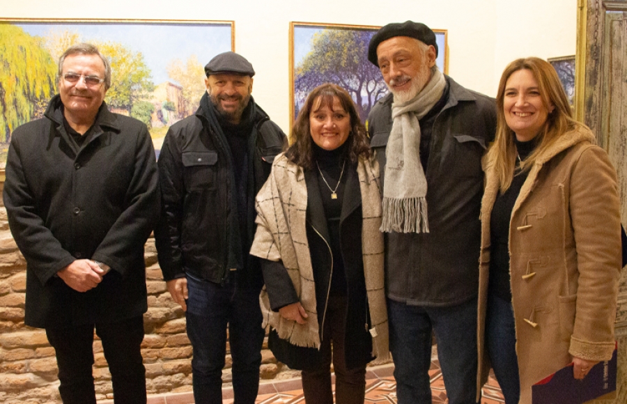 DEÁN FUNES RECONOCE EL VALOR PATRIMONIAL DEL ESPACIO CULTURAL "NARANJO Y LAUREL" DE MARIO SANZANO