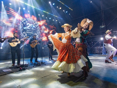 SEGUNDA NOCHE DE TRADICIÓN EN EL PADRE DE FESTIVALES 2026