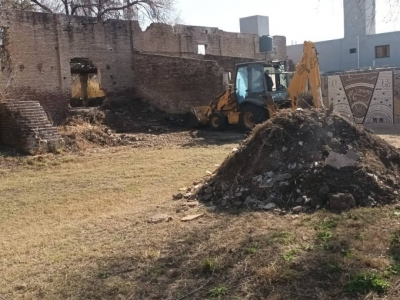 COMENZÓ LA RESTAURACIÓN DE LA HISTÓRICA CALERA DEÁN FUNES